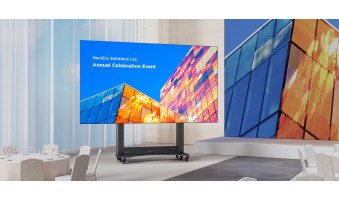 Doanh nghiệp sự kiện tối ưu thiết bị với màn hình LED 138 inch