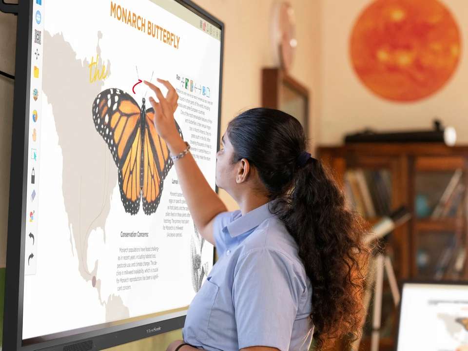 Màn Hình Tương Tác ViewSonic ViewBoard IFP55G1 – 55 inch 4K, Dòng Genesis, Không Cần Hệ Điều Hành, USB-C 65W, Khung Nâng Cấp Linh Hoạt